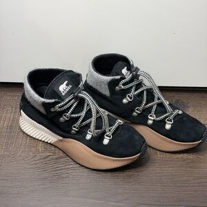 Sorel Black and Gray Lace-Up Shoes